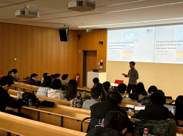 学术引领不只有助于学生理性挑选专业也提升了其大学学习的适应才能